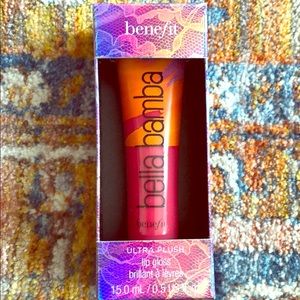 NIB Benefit Ultra Plush Bella Bomba gloss